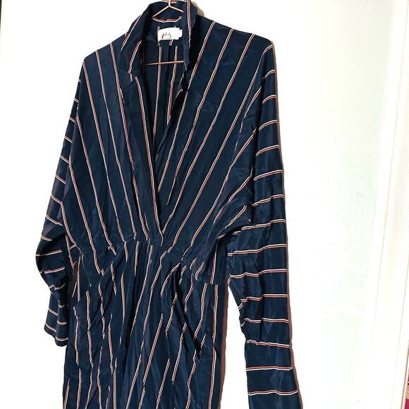 ALC Women's Black Nico Surplice Long Sleeve Striped Silk Midi Dress Size 2 - Picture 4 of 16